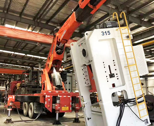 务川附近随车吊出租，轻松解决运输难题