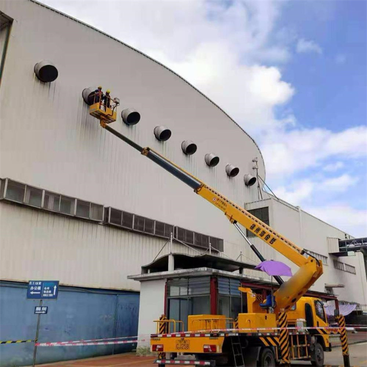 务川高空作业车出租服务：专业广告牌安装解决方案