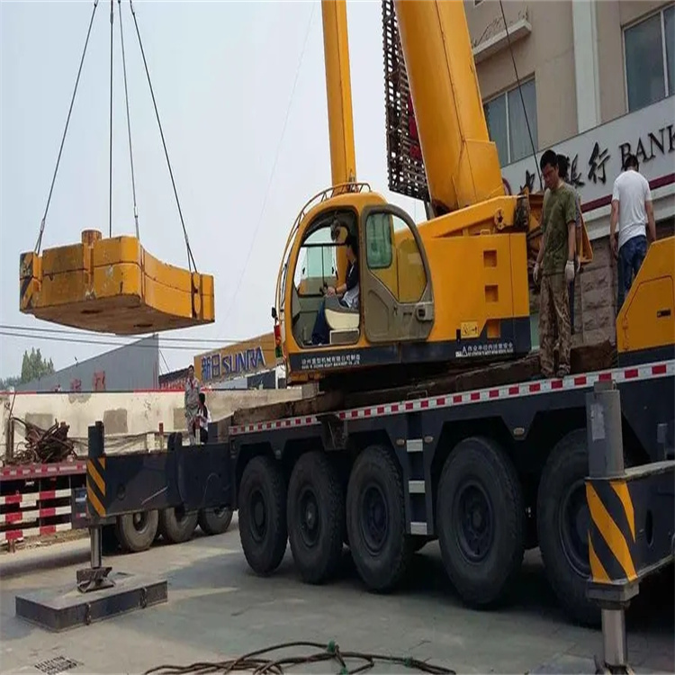 务川当地吊车出租|机器吊装|75吨|工厂搬迁服务